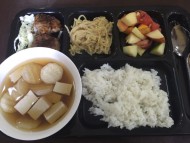 学校のランチ